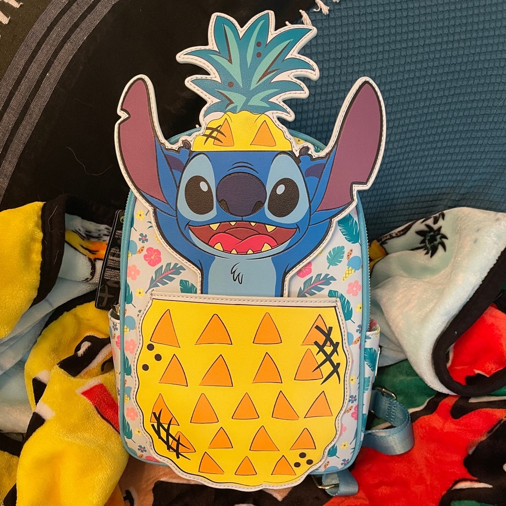 stitch pineapple bag